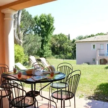 Апартаменты Domaine De Figuiere *
