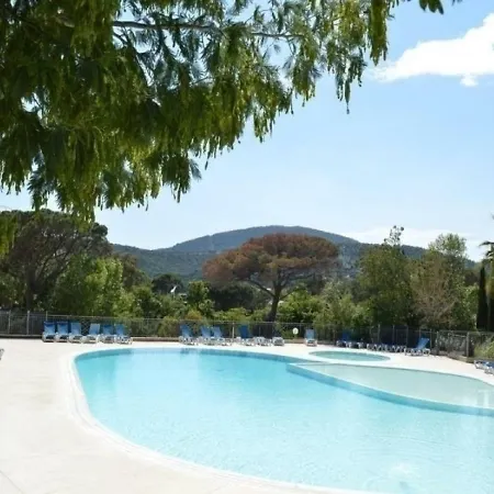 Domaine De Figuiere * Сент-Максим